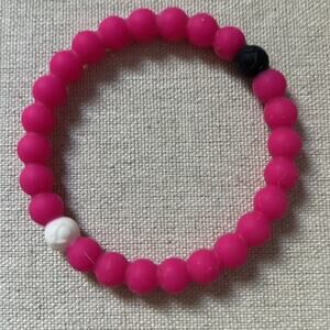 Dark Pink Breast Cancer Lokai Bracelet M NWOT